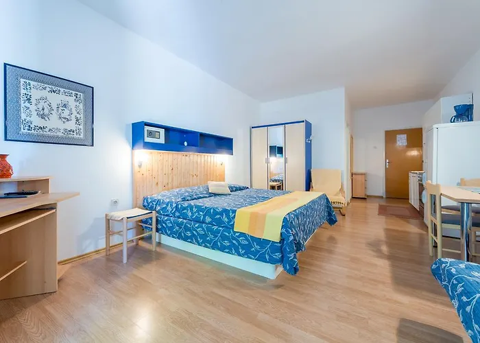 公寓 Giardino 察夫塔特