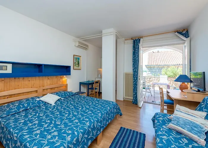 Giardino * 察夫塔特