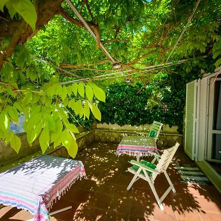 Giardino Apartamento Cavtat